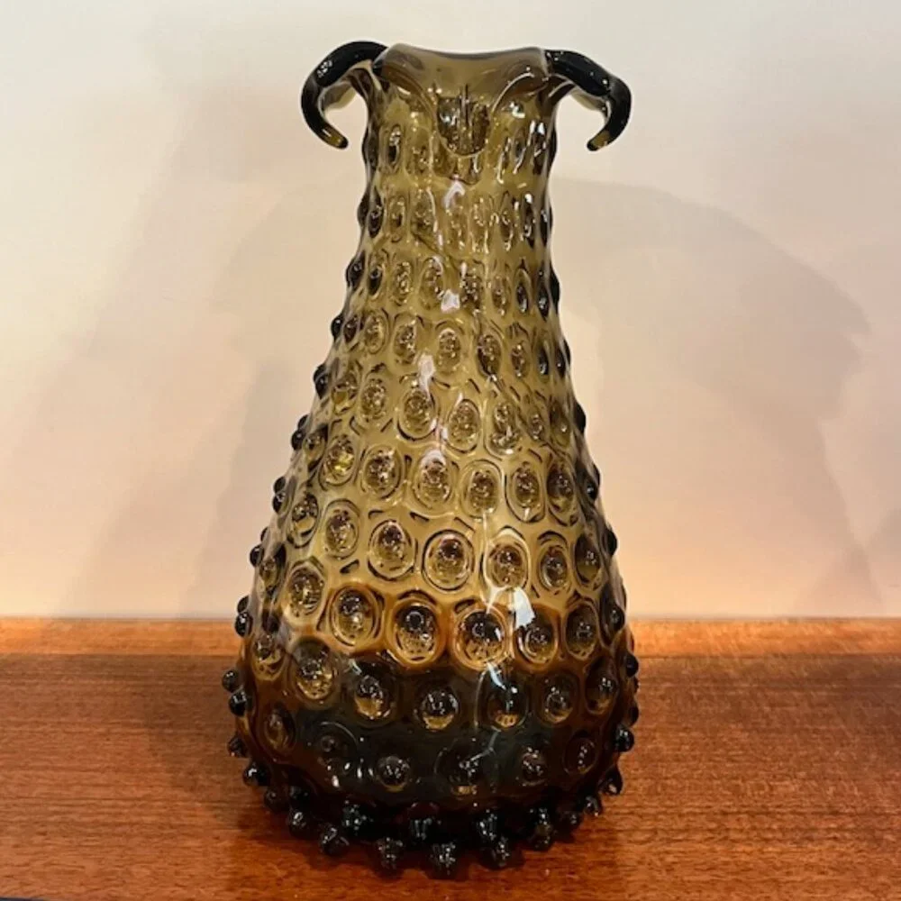 Empoli Smoke Glass Hobnail Split Folded Ruffle Vase 9